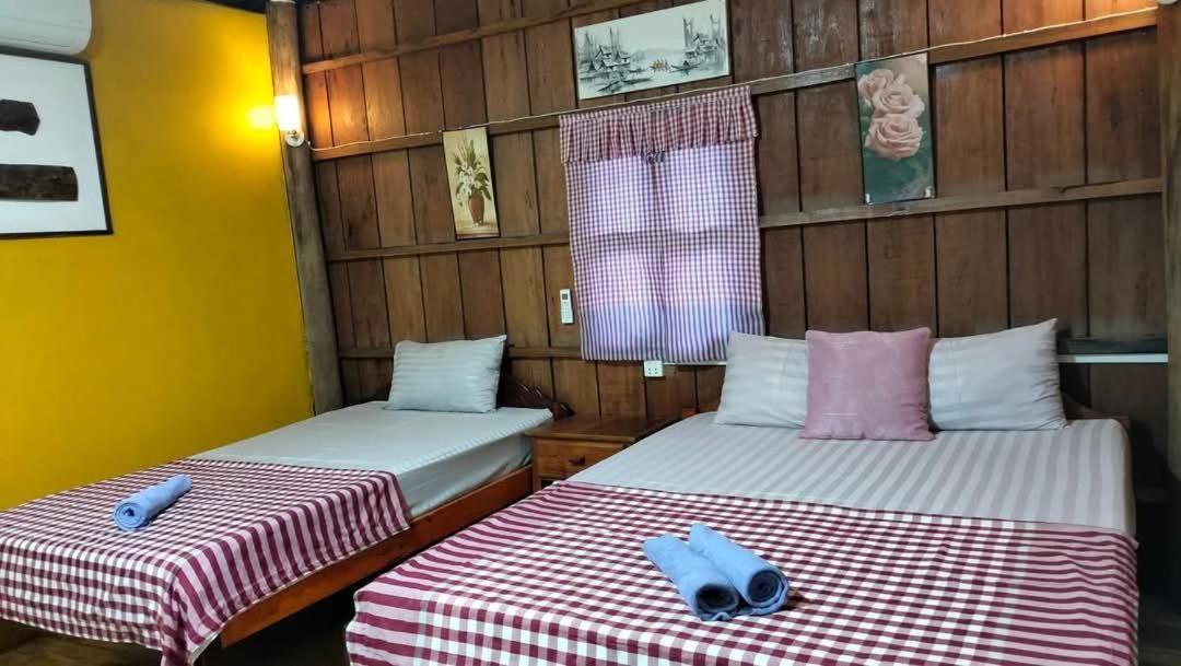 Fish Island Bungalows Kampot Exteriör bild
